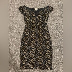 A'gaci Black and Gold Floral Lace Mini Dress